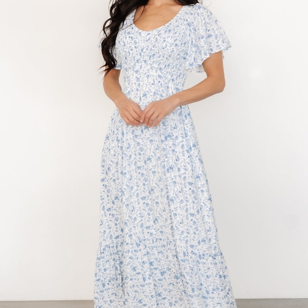 Baltic Born Joanie Smocked Dress | White + Blue Floral Size XLXL